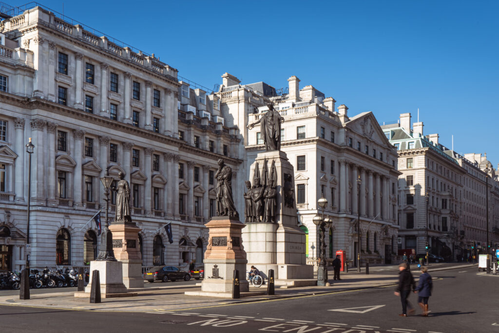 16 Waterloo Place 005
