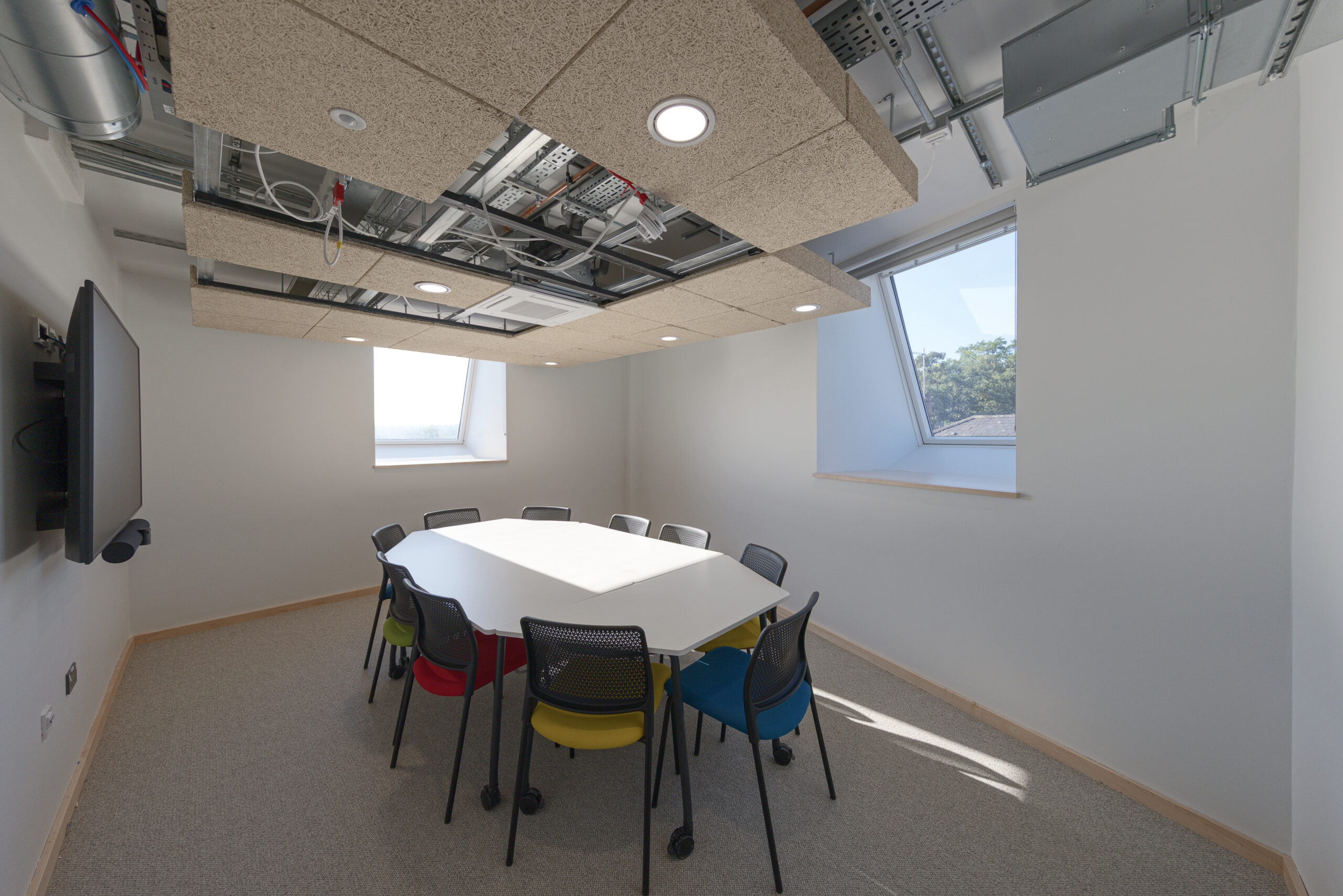 CapitalHse-090726-041